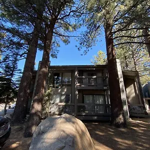 Apartment Mammoth Awesome Location-1 Min To Shuttles & Food! Toml-cpan-11402, Mammoth Lakes
