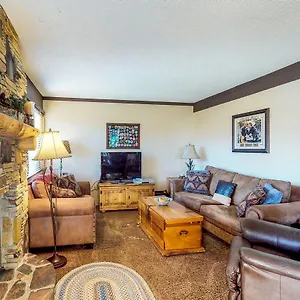 Apartment Mammoth & Racquet Club #131, Mammoth Lakes